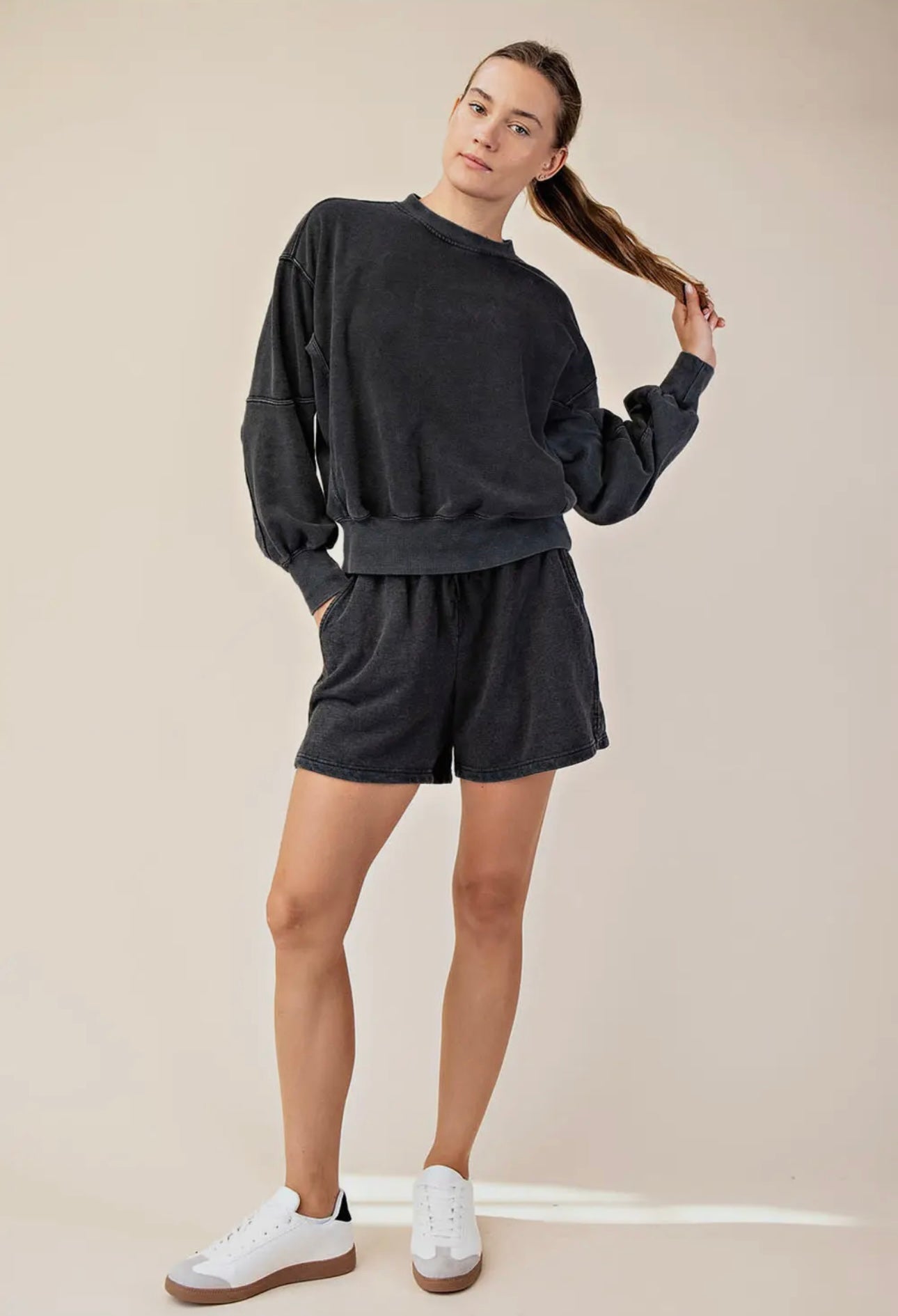 Rae Mode 2 pc. Lounge Set